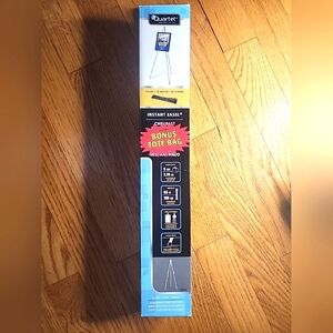 NIB Quartet Instant Folding Easel w/ tote bag
